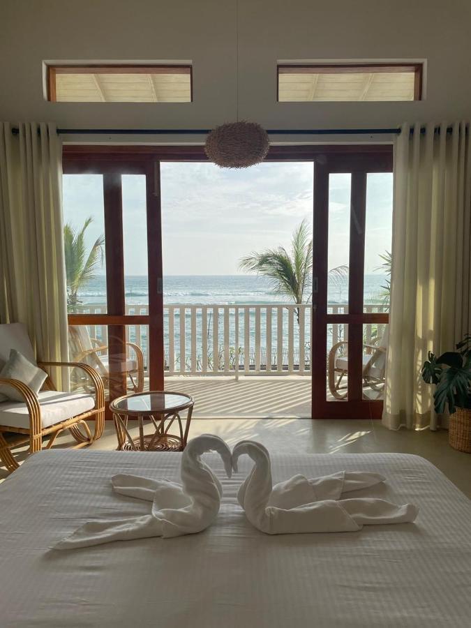 Lihinya Beach Villa Ахангама Экстерьер фото