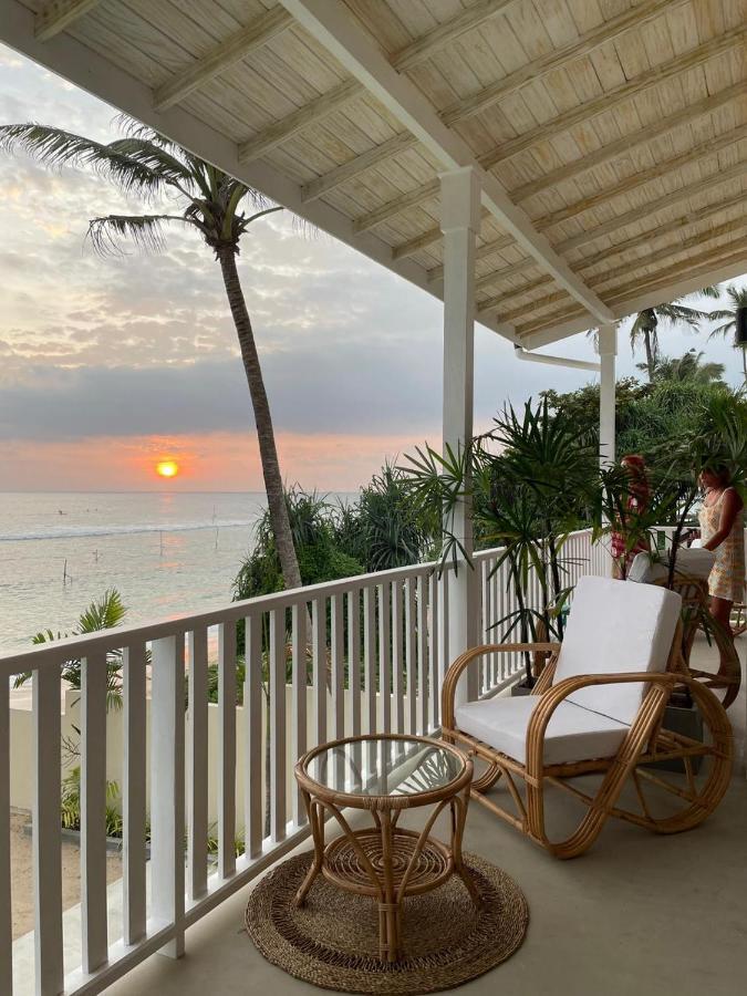 Lihinya Beach Villa Ахангама Экстерьер фото